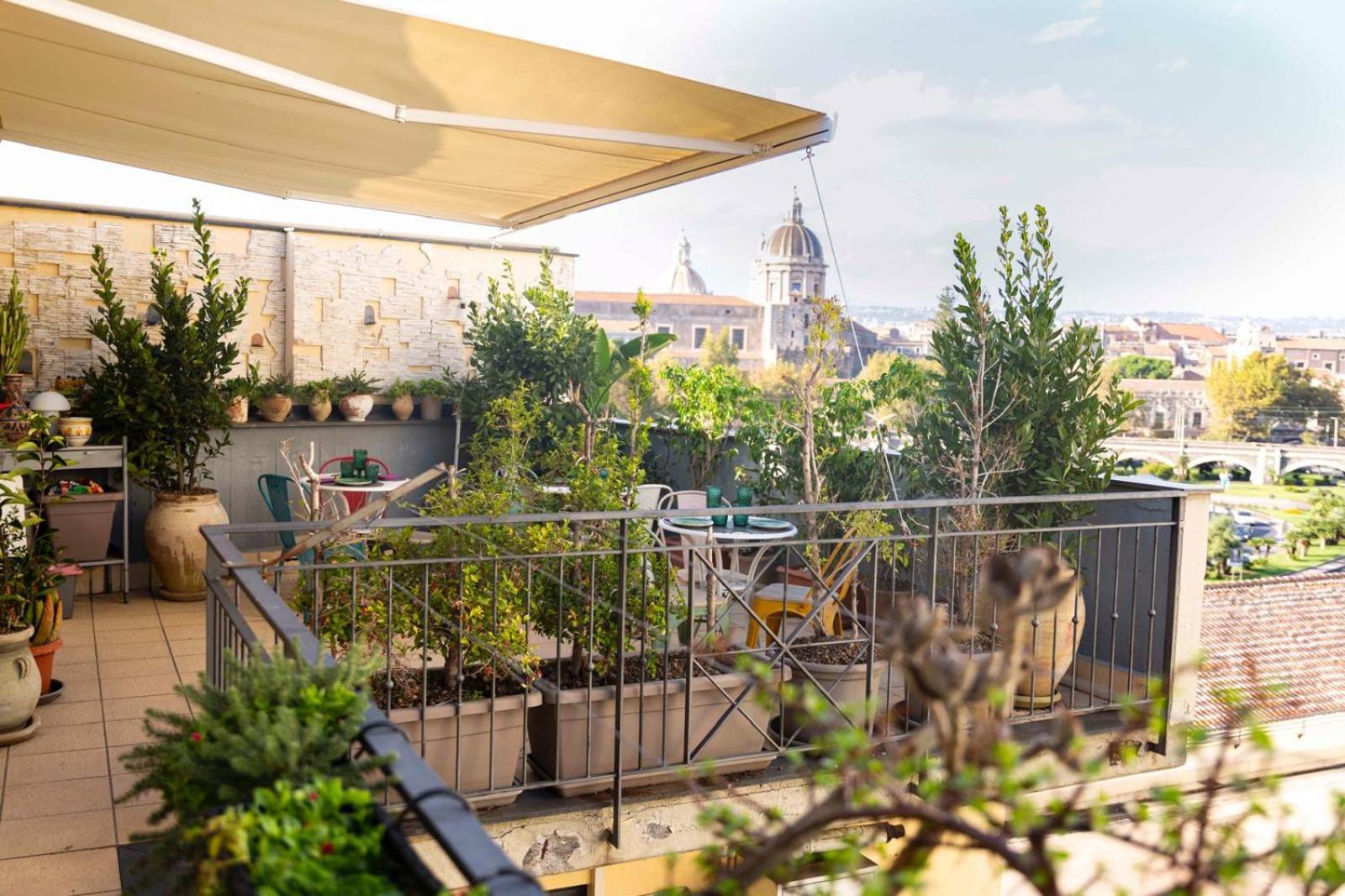 Rooftop53 Катания Экстерьер фото